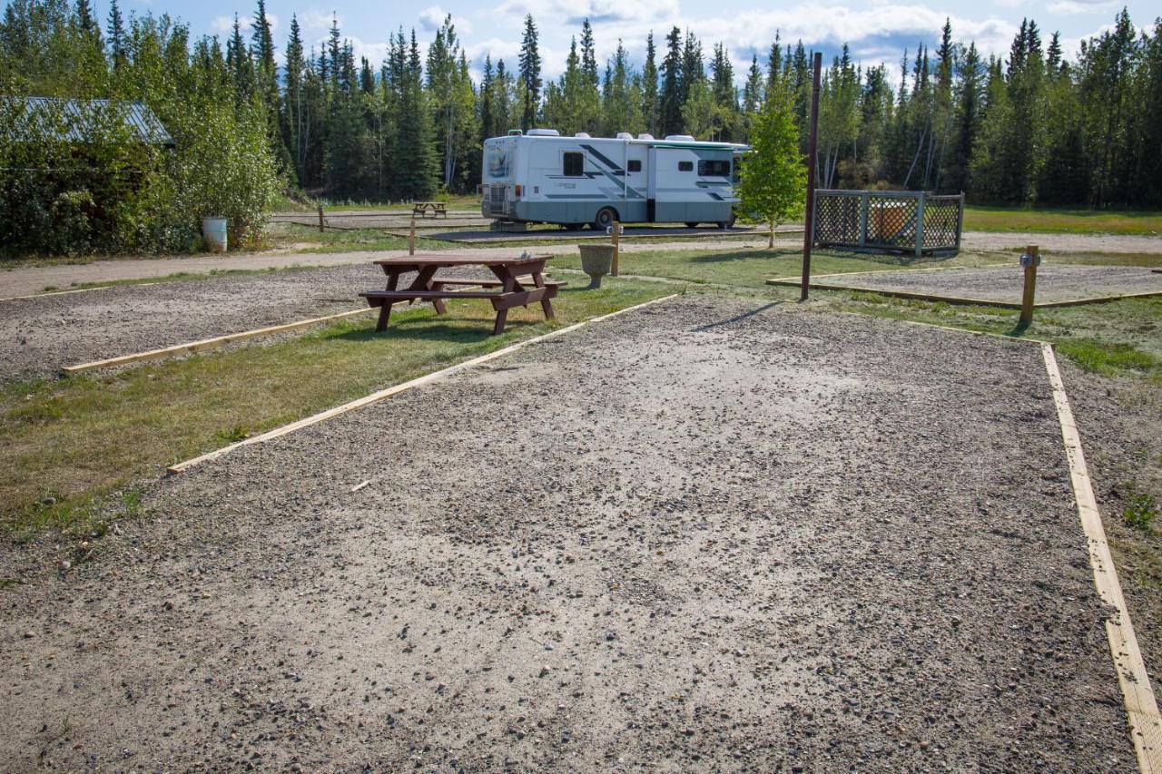 Bedrock Motel Mayo Landing Buitenkant foto